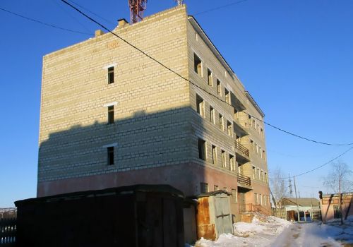 Общежития в поселке Ола реконструируют для переселения людей из аварийного жилья