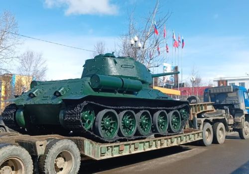 Большая выставка военной техники пройдет в колымском поселке Палатка