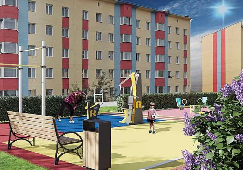 Запущенный двор в колымском поселке Ола облагородят и озеленят