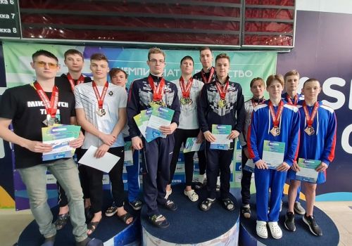 Магаданские пловцы привезли 34 медали с Чемпионата и Первенства ДФО
